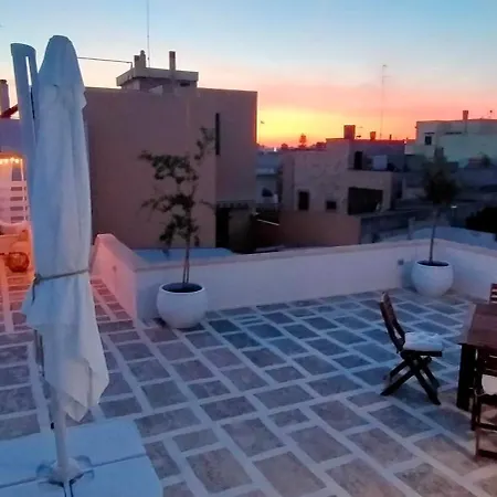 Asciku Con Ampio Terrazzo Guest house